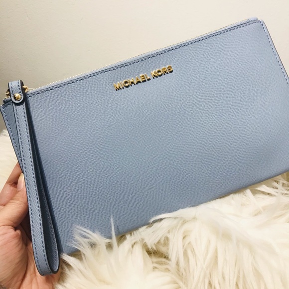 Brand new MK wristlet pale blue - Picture 3 of 9